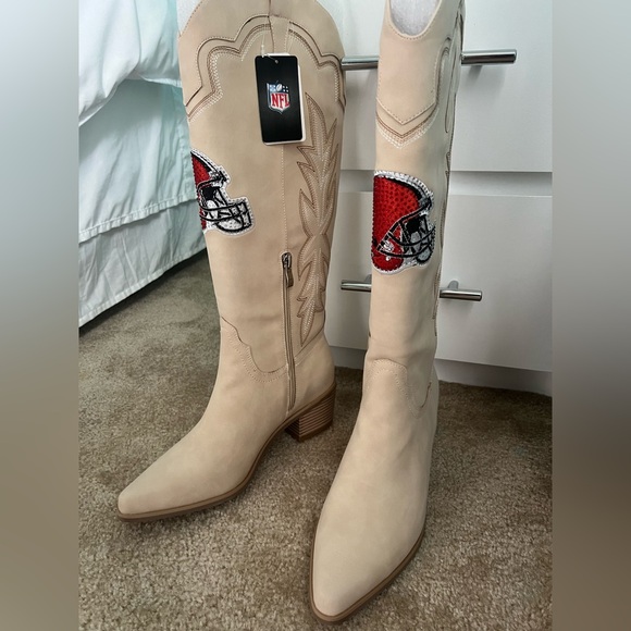 NFL CLEVELAND BROWNS Boots - Picture 1 of 3